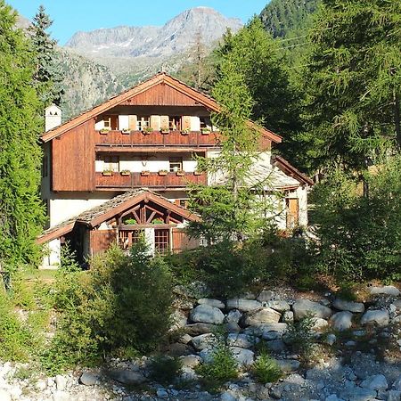 Chalet Lavis Trafford Bramans Exterior photo